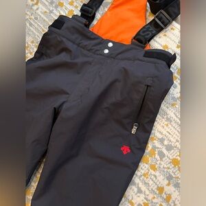 Descente Black Snow Pants